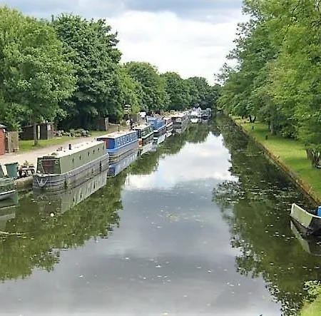 Апартаменти -f5gh- For Relaxed & Cosy Stay, Free Parking, Wifi