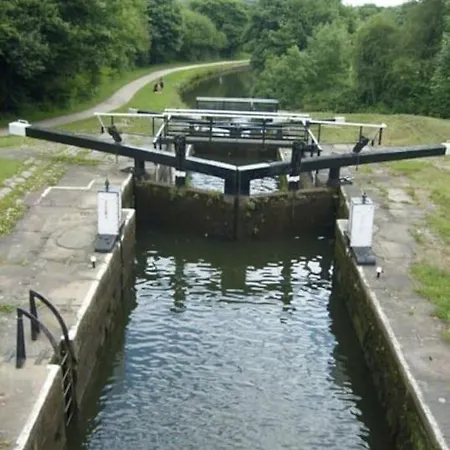 公寓 -f5gh- For Relaxed & Cosy Stay, Free Parking, Wifi 利兹