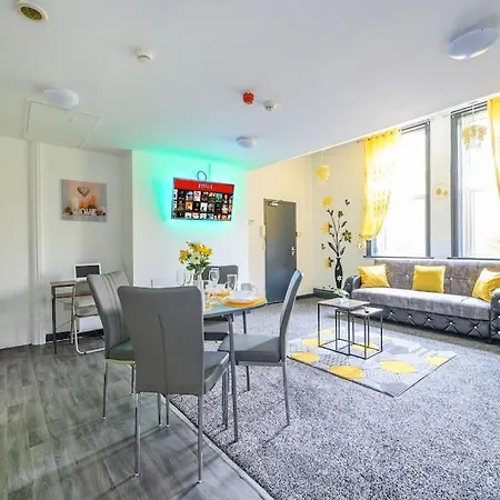 -f5gh- For Relaxed & Cosy Stay, Free Parking, Wifi Apartment *