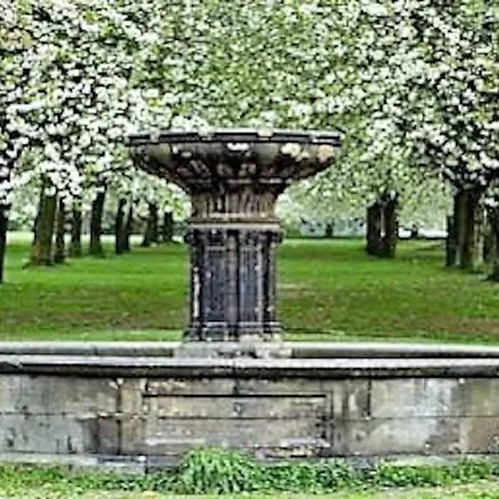 -f5gh- For Relaxed & Cosy Stay, Free Parking, Wifi