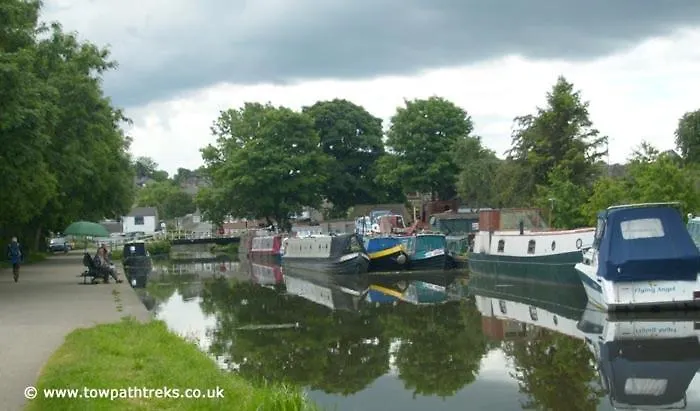 -f5gh- For Relaxed & Cosy Stay, Free Parking, Wifi