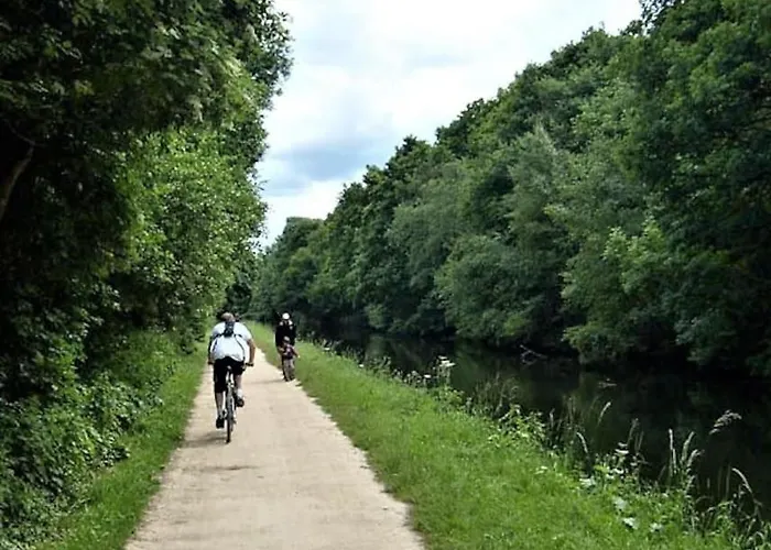 Apartament -f5gh- For Relaxed & Cosy Stay, Free Parking, Wifi *