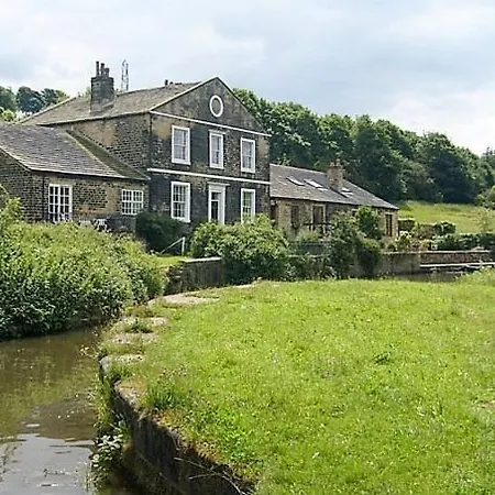 Appartement -f5gh- For Relaxed & Cosy Stay, Free Parking, Wifi Leeds (West Yorkshire)