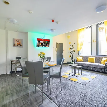 -f5gh- For Relaxed & Cosy Stay, Free Parking, Wifi *